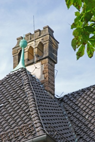Dach mit Kamin