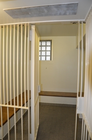 Vorführzelle - Haftzelle, für festgenommene oder in Haft befindliche Personen