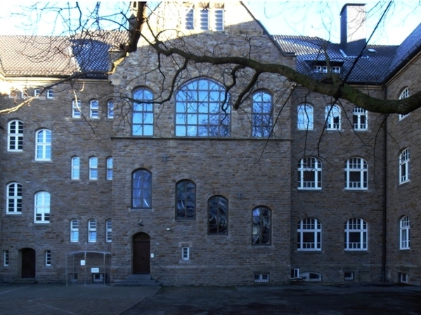 Ansicht Hofseite, Altbau nach der Restaurierung